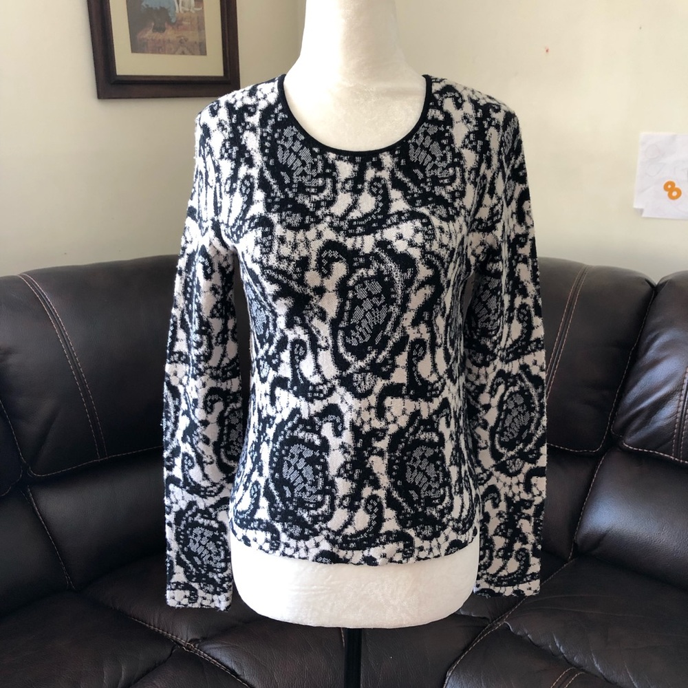 DKNY Sweater